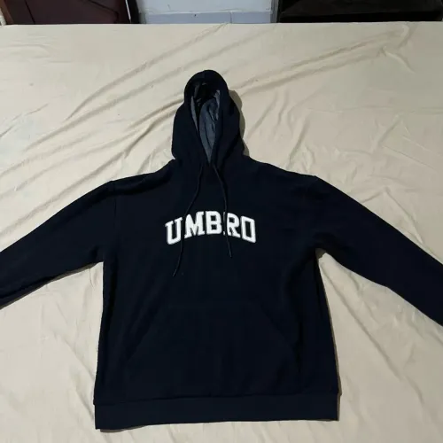 Moletom umbro college c/capuz