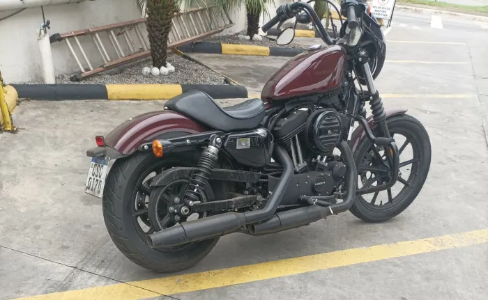 Harley Davidson sportster iron 1200 xl