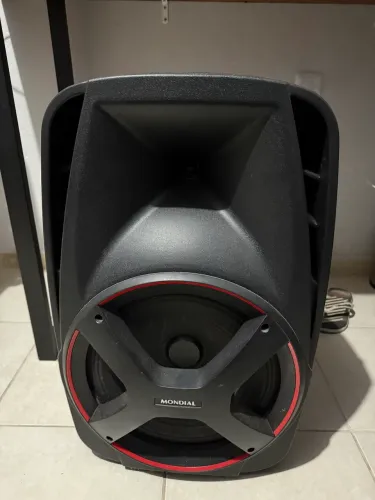 Caixa de som Mondial 550w Amplificada