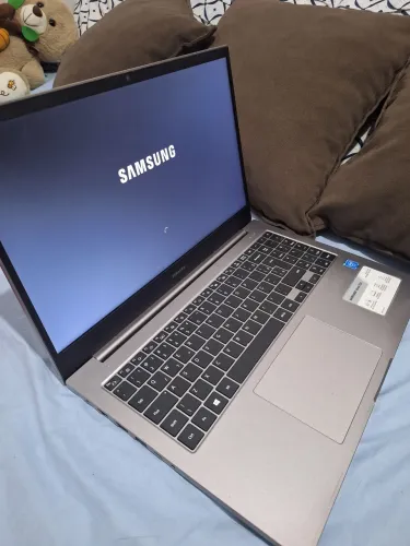 Notebook Samsung E20 usado