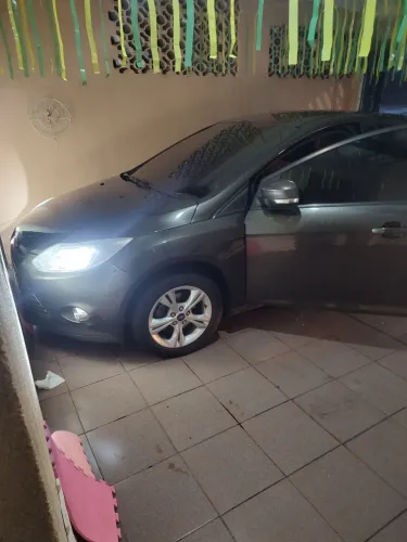 Ford Focus 1.6 S/se/se Plus Flex 8v/16v 5P 2015