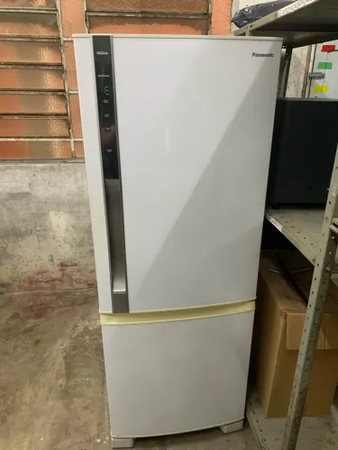Geladeira Panasonic Inverter 423 L