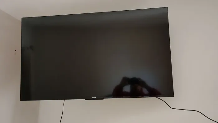 Vende _se tv 50 " TCL 2 meses de uso