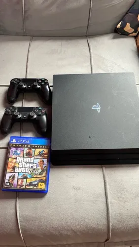 PS4 PRO