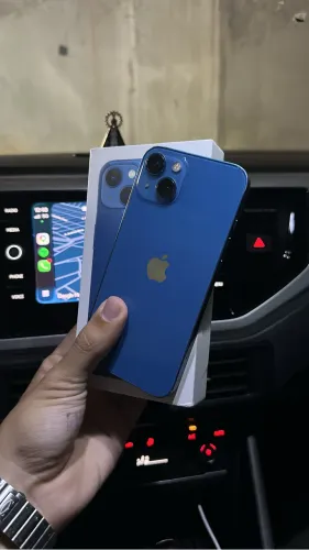 iPhone 13 128gb 85% de saúde de bateria