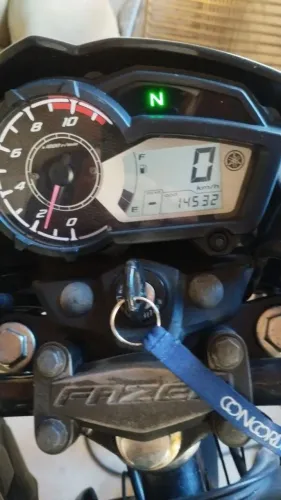 VENDO MOTO YAMAHA
