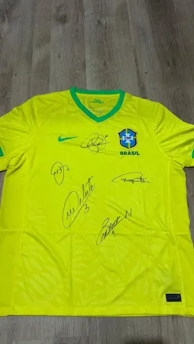 CAMISA OFICIAL SELEÇÃO 23/24 AUTOGRAFADA