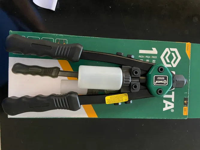 Rebitadeira profissional Sata