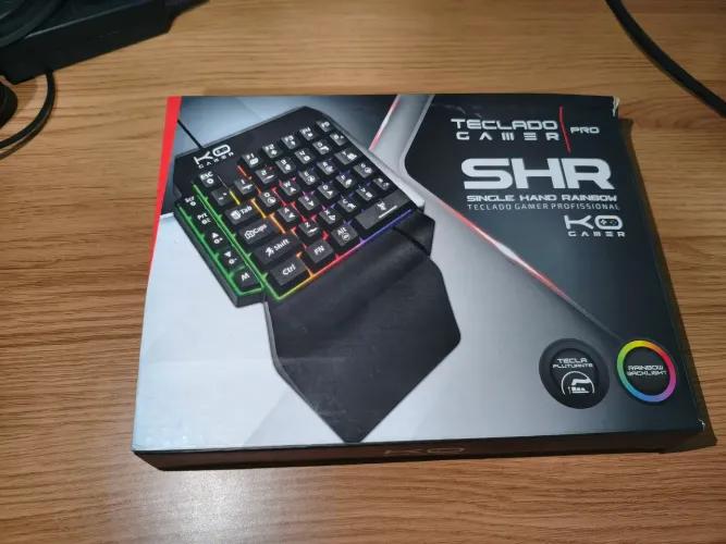 Teclado gamer - 1 mão