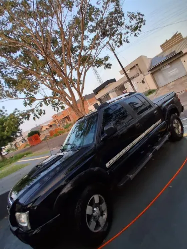 Chevrolet S10 Pick-up Exec. 2.8 4X4 CD TB Int.dies 2010