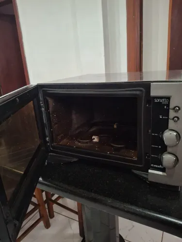 Forno Elétrico Mueller Sonetto Inox 44L (220V)