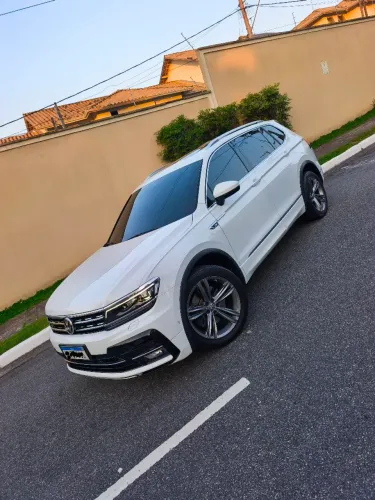 Volkswagen Tiguan Allspac R-line 350 TSI 2.0 4X4 2019