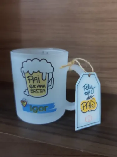 Caneca de vidro personalizada