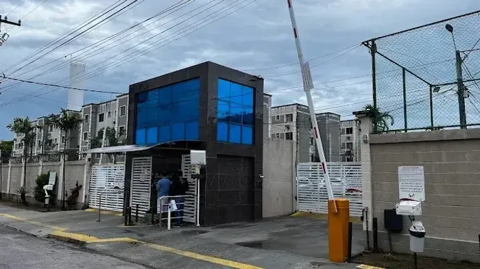 Oferta!! Apartamento 2/4 No Condomínio Nova Aurora