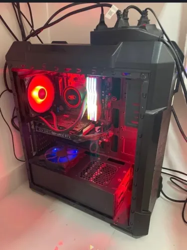 PC GAMER Ryzen 5 5600 + RTX 2060 6GB + 32GB RGB