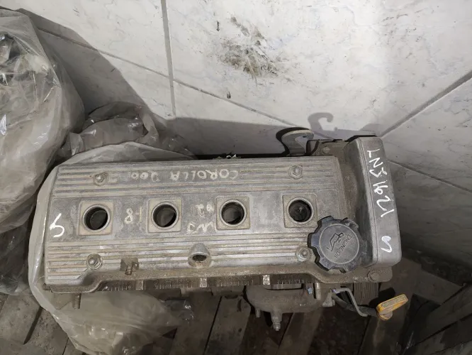 VENDO MOTOR COROLLA 1.8 2000