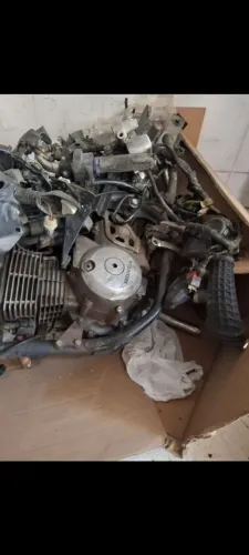 Vendo peças de HONDA BROS 150 NXR resultado de acidente