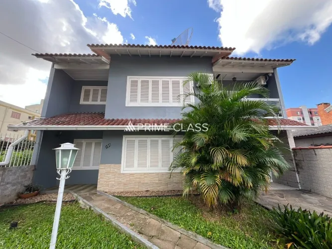 Sobrado 4 quartos com 1 suíte, semimobliado, piscina, 3 vagas, Bairro Nossa Senhora das Gr