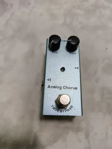 Pedal Chorus Analógico