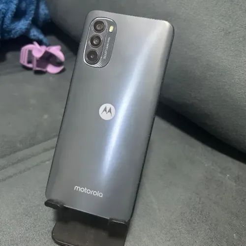 Motorola moto G62 5G 128GB 4GB RAM