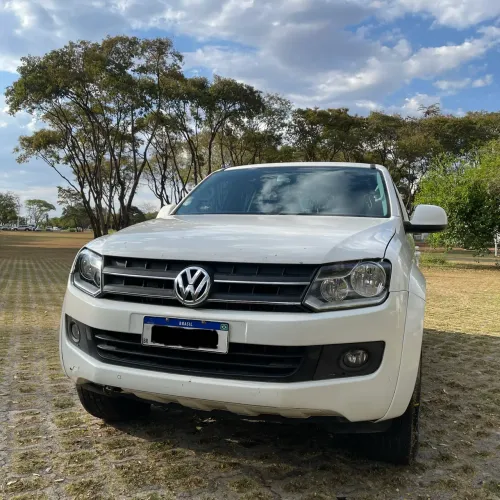 Volkswagen Amarok Trendline CD 2.0 TDI 4X4 Dies AUT 2013