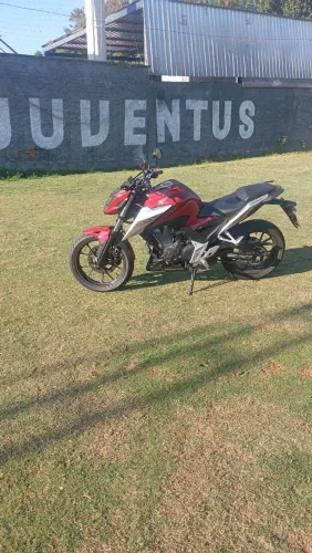 Moto super nova, sem detalhes