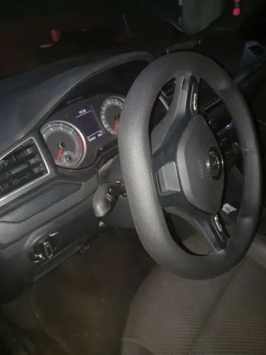 Volkswagen Gol Geração VII Track 1.0 12V Total Flex Mec. 4P 2017