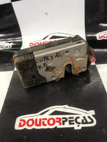 Fechadura corsa dianteira direita corsa