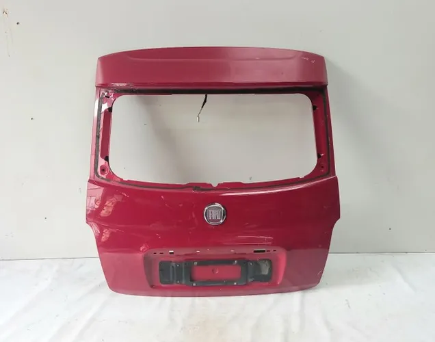 Tampa traseira fiat 500
