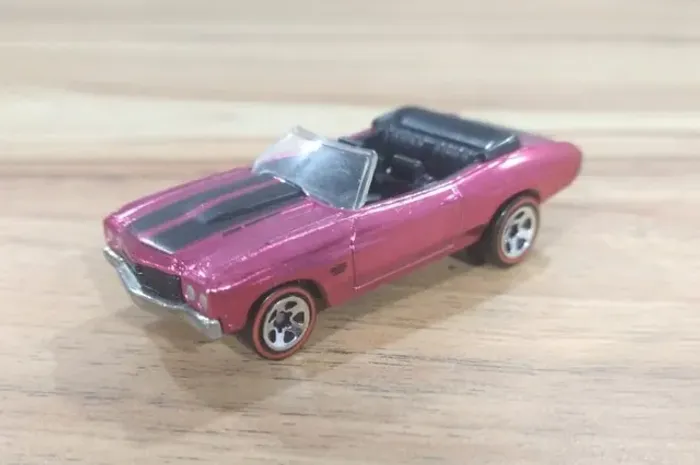 Hot Wheels 1970 Chevelle SS Convertible- Classics Series 2 (Loose)