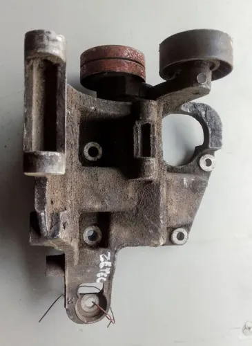 FORD ESCORT ZETEC 1.8 16V SUPORTE COMPRESSOR/ ALTERNADOR 