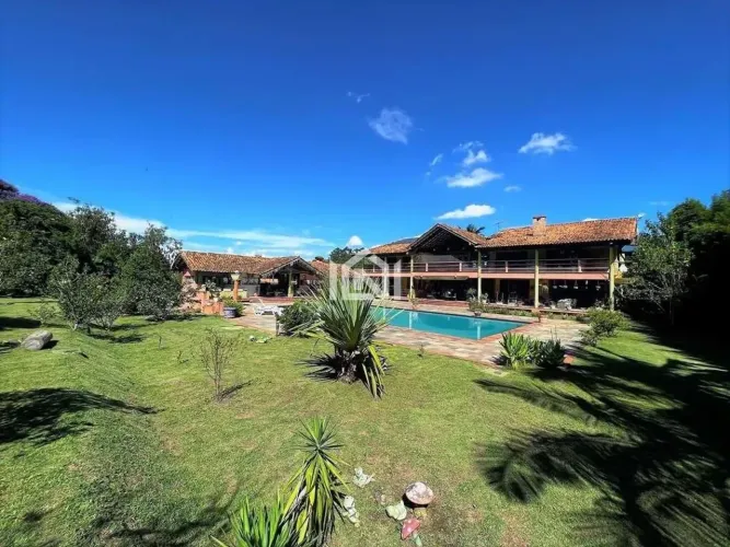Casa à venda no condomínio Jardim Mediterrâneo