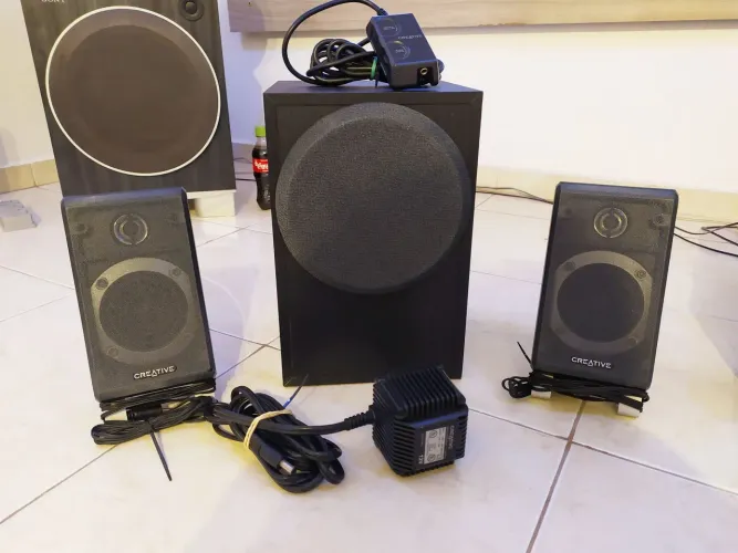 Som Creative 2.1 Inspire T3000 Subwoofer