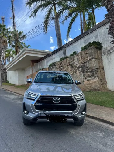 Toyota Hilux CD SRV 4X2 2.7 Flex 16V Aut. 2021