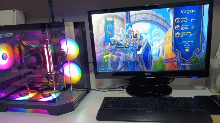 TV / Monitor 23' - LG Flaton FullHD.