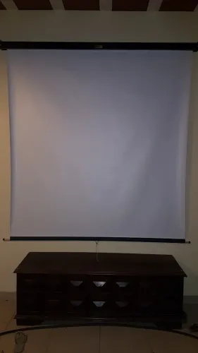 Tela Retrátil para Projetor