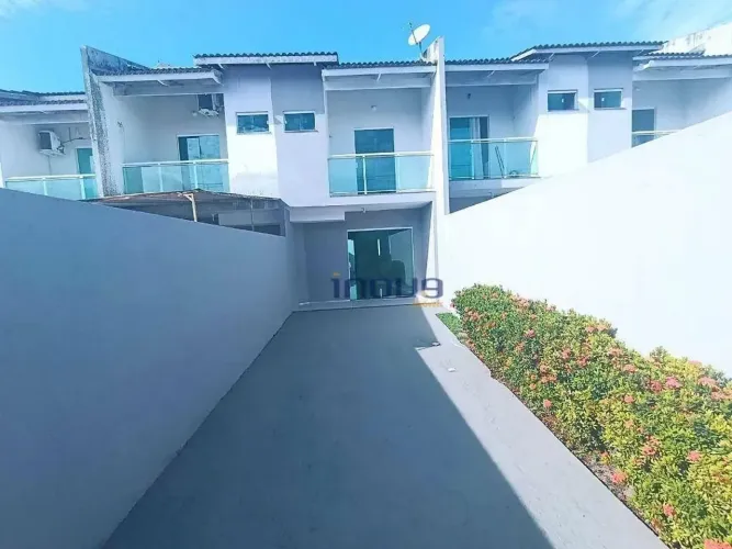 Casa com 3 dormitórios à venda, 98 m² por R$ 360.000,00 - Jardim Cearense - Fortaleza/CE
