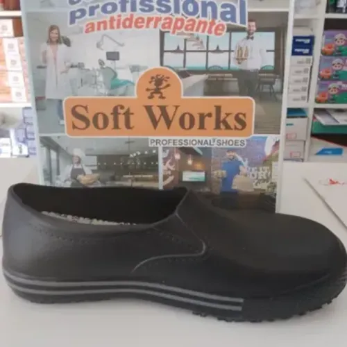 Sapato Profissional preto Antiderrapante BB80