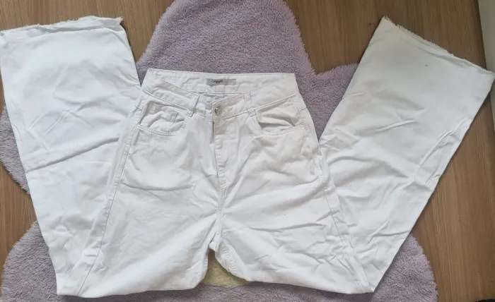 Calça Jeans Branca Flare Código Girl nº.42