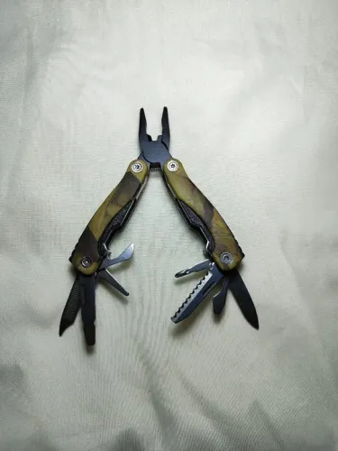 Alicate multitool átomo