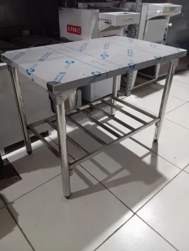 Mesa Inox 1,12 X 0,70 Marca INNAL