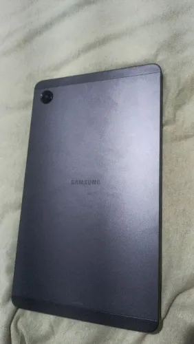 Tablet Samsung Galaxy Tab A9 (menos de 1 ano de uso) +capinha,carregador,película e caneta