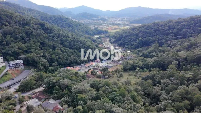 TERRENO COM 1.375.000 m² DE ÁREA TOTAL, BARRA DO RIO CERRO