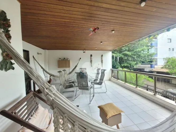 SALVADOR DE MESQUITA Apartamento com 3 quartos, 2 suítes à venda, 171 m² por R$ 1.200.000