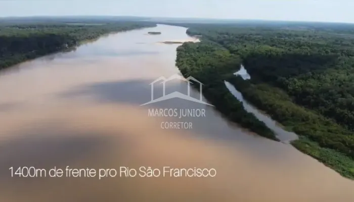 VENDO EXCELENTE FAZENDA COM RIO SAO FRANCISCO PROXIMO A SÃO ROMÃO MG