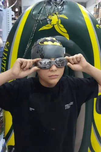 Kit Óculos e touca de natação para crianças