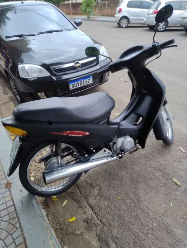 Vende-se Honda biz 100e