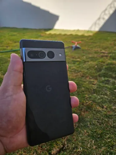 Google Pixel 7 12/128 gb PRO NA CAIXA  aceito troca passo cartão