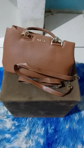 Bolsa Arezzo