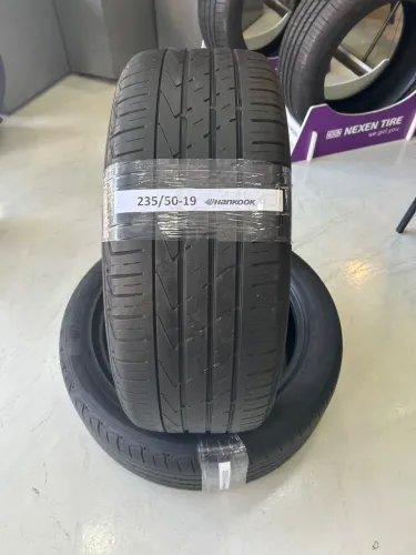 Pneu Hankook 235/50-19